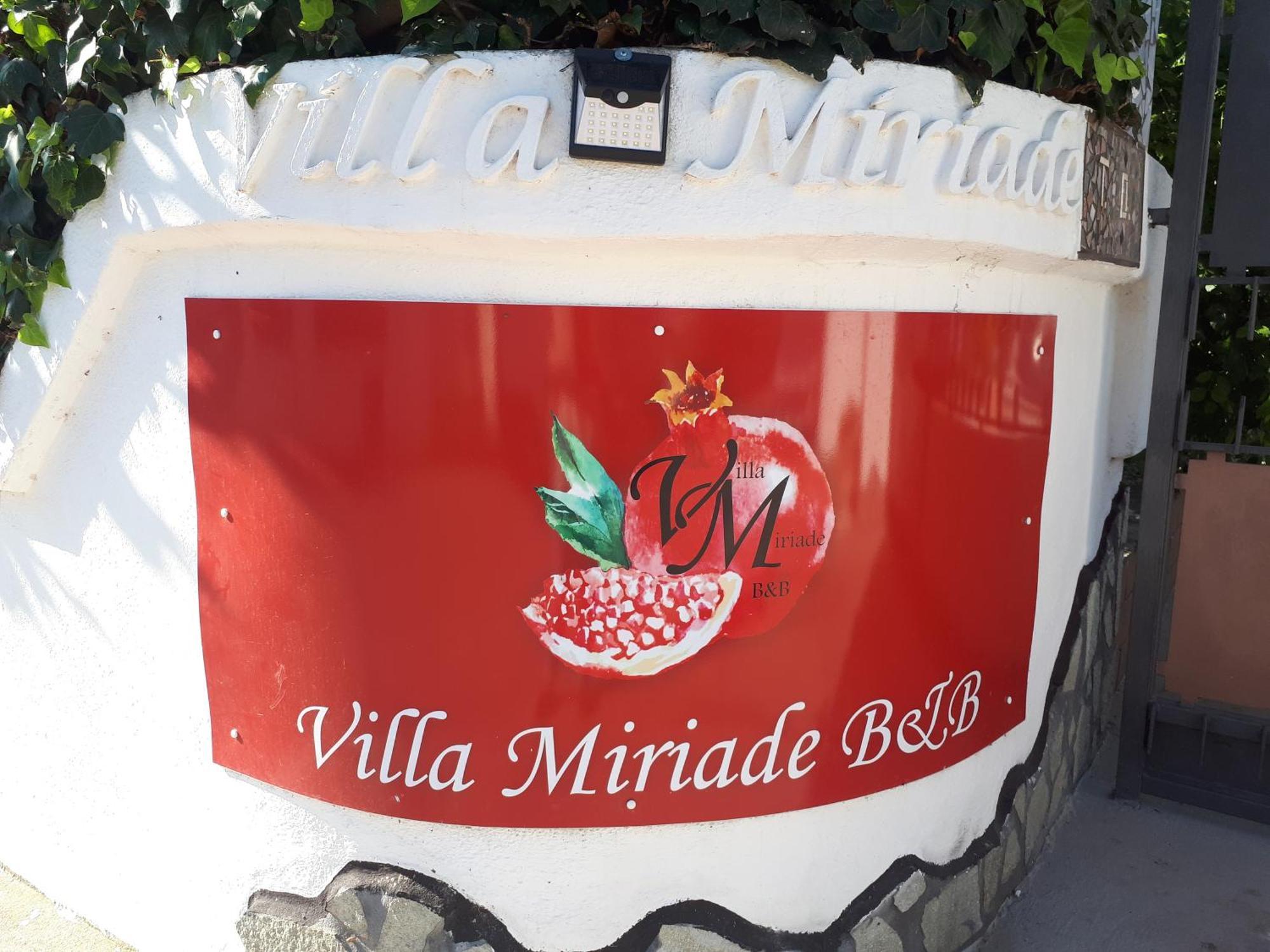 Villa Miriade B&B Paestum Exteriör bild