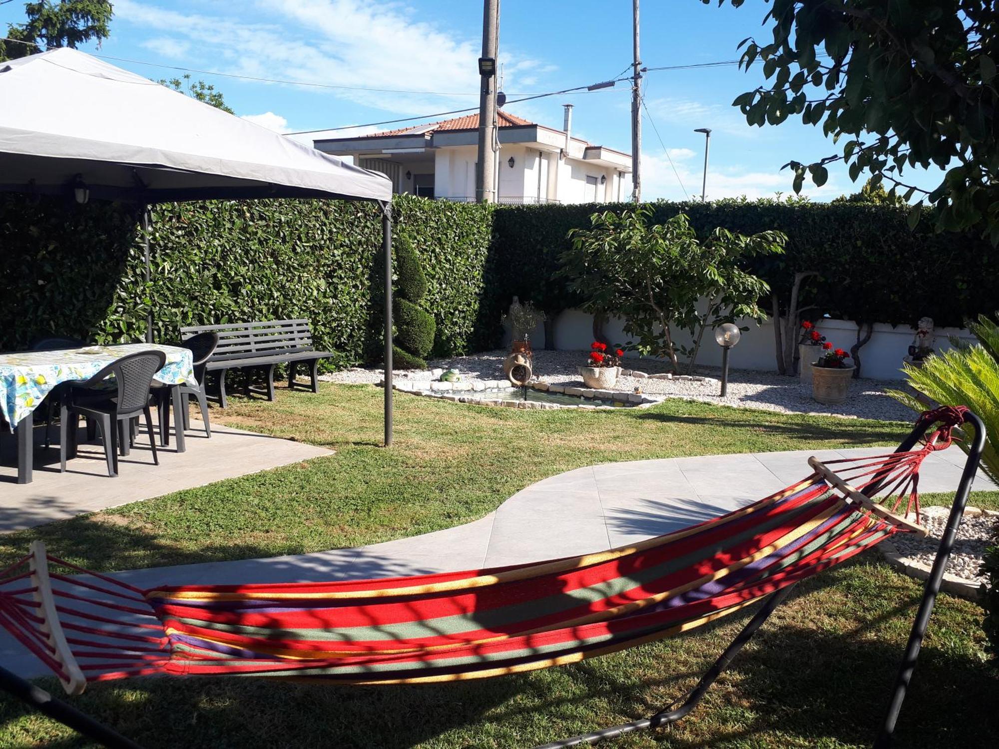 Villa Miriade B&B Paestum Exteriör bild